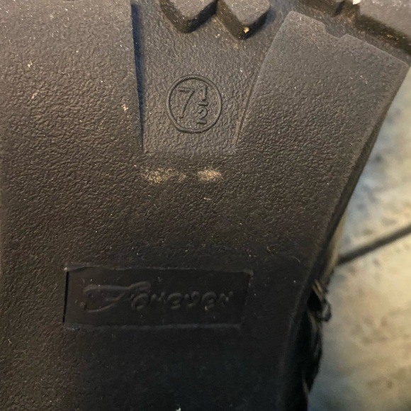 Forever Amazon black chunky platform booties boots. 7.5 - Picture 11 of 12